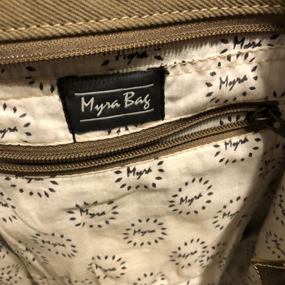 Myra Bag Boho Tribal Rug & Brown Leather Tote Bag - Picture 13 of 16